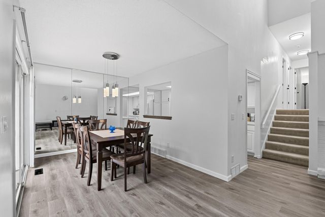 5725 Duncan Lane, Edina, MN 55436