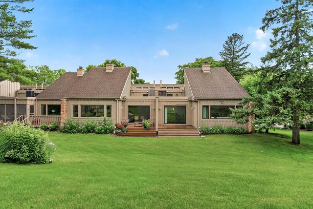 5725 Duncan Lane, Edina, MN 55436