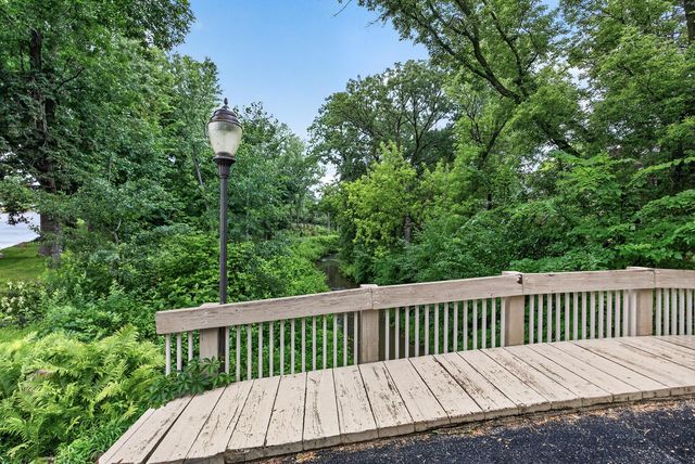 5725 Duncan Lane, Edina, MN 55436