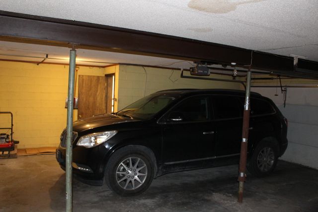 403 VOORHIS Street, Council Bluffs, IA 51503