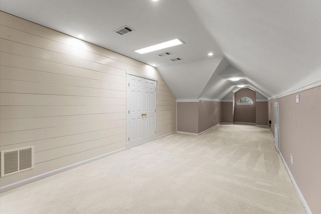 5437 Pine Springs Court, Conroe, TX 77304