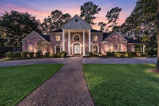 5437 Pine Springs Court, Conroe, TX 77304