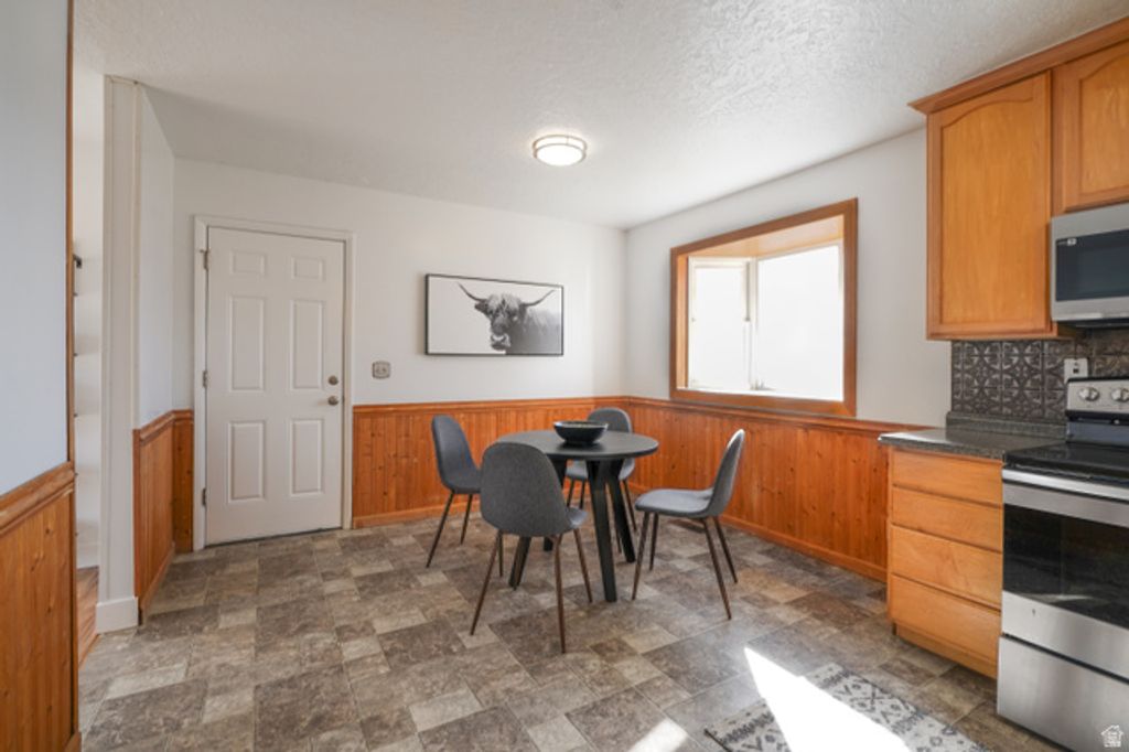 Image 8 of property listing at 310 S MAIN ST, Lewiston, UT 84320