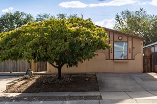 209 WESTCOURT Place NW, Albuquerque, NM 87105