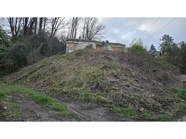 4010 22nd Avenue SW, Seattle, WA 98106