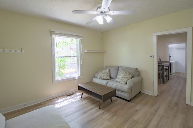 637 Prospect Avenue NE, Grand Rapids, MI 49503