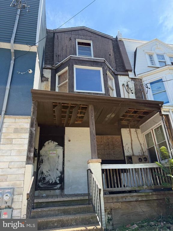 2120 N PINE ST, Wilmington, DE 19802