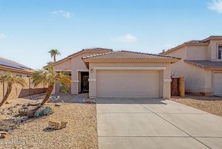 17045 W HALIFAX Lane, Surprise, AZ 85374