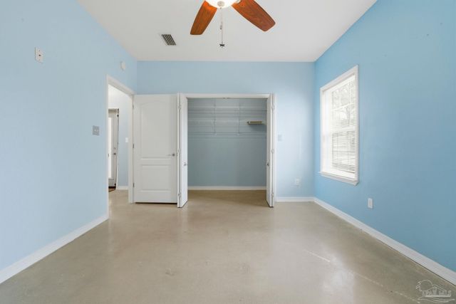 542 S 1st St, Pensacola, FL 32507