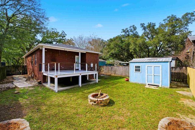 542 S 1st St, Pensacola, FL 32507