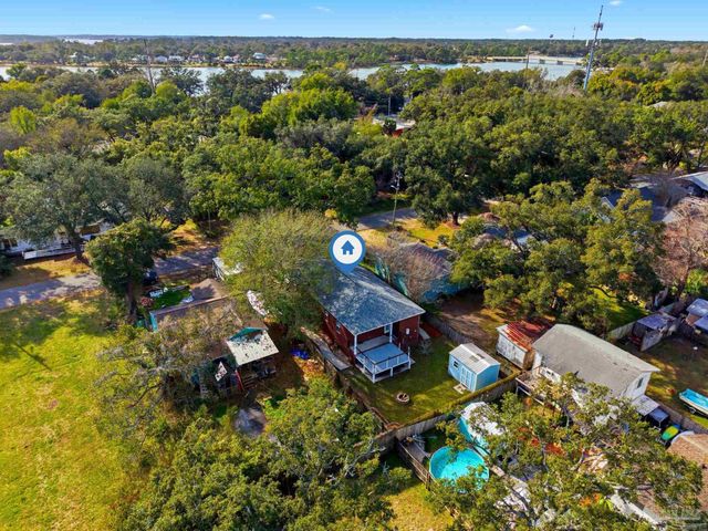 542 S 1st St, Pensacola, FL 32507