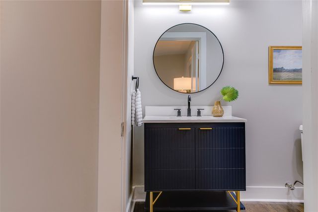 302 N Waverly Drive, Dallas, TX 75208