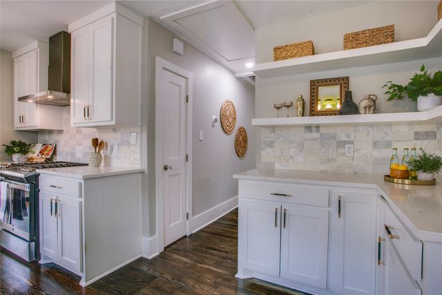 302 N Waverly Drive, Dallas, TX 75208