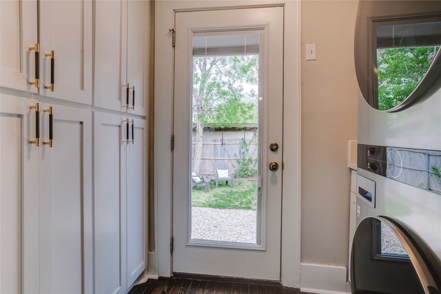 302 N Waverly Drive, Dallas, TX 75208