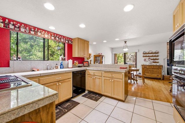 11238 Sunset Hills Ct, Auburn, CA 95602
