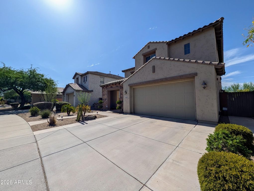 9023 W BUCKHORN Trail, Peoria, AZ 85383 — photo 3