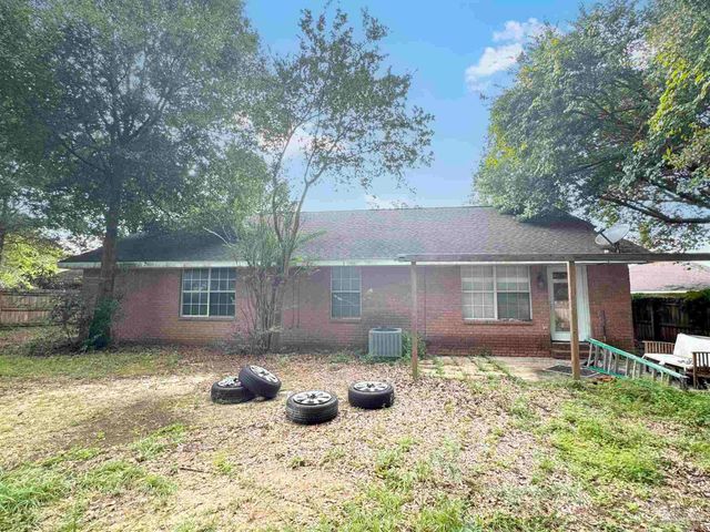 4694 Magnolia Hill Ct, Pace, FL 32571