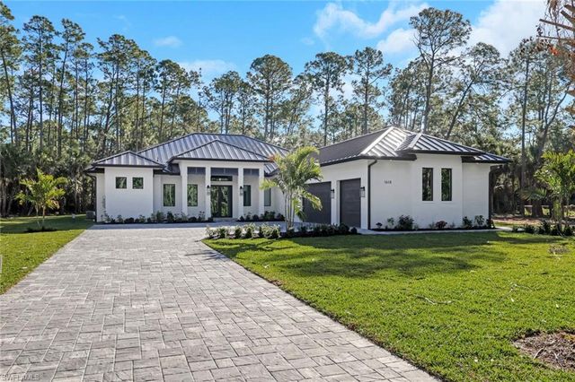 1618 19th ST SW, Naples, FL 34117
