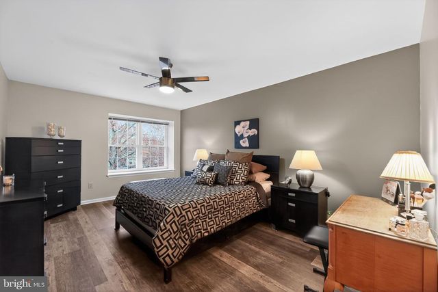 703 MASTERS DR, Blackwood, NJ 08012