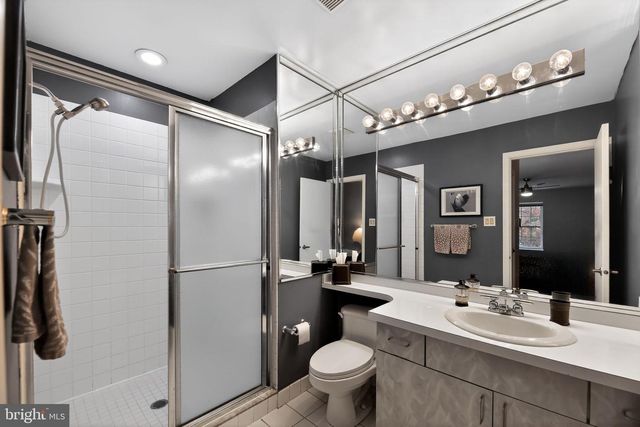 703 MASTERS DR, Blackwood, NJ 08012