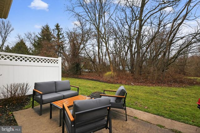 703 MASTERS DR, Blackwood, NJ 08012