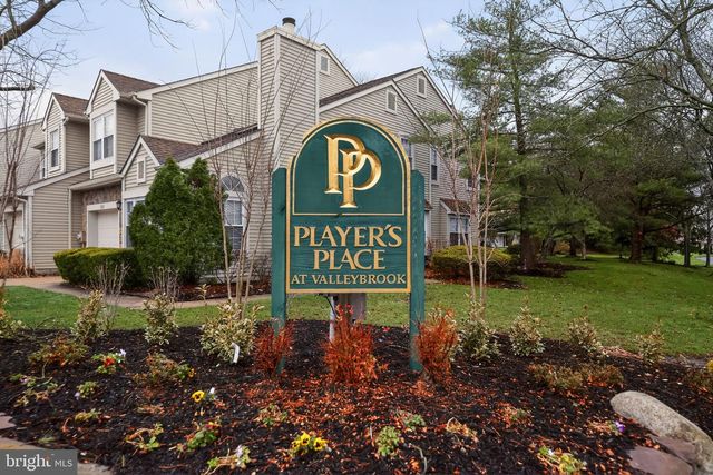 703 MASTERS DR, Blackwood, NJ 08012