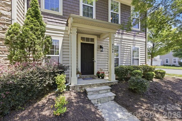 8304 Viewpoint Lane, Cornelius, NC 28031