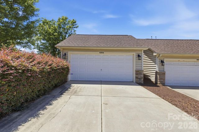 8304 Viewpoint Lane, Cornelius, NC 28031
