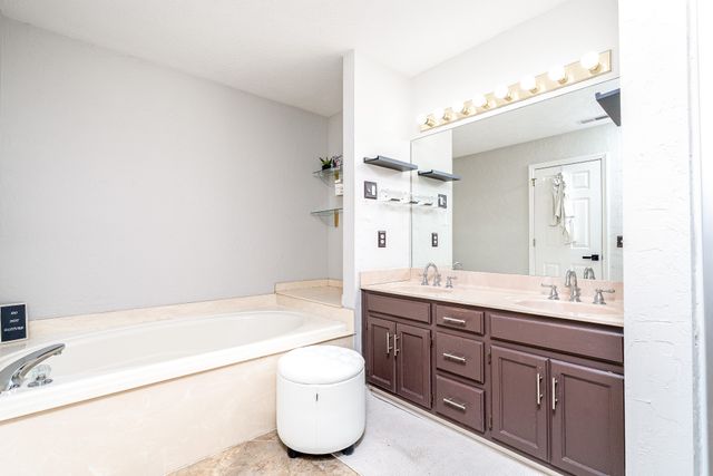 3457 Cobble St, Nashville, TN 37211