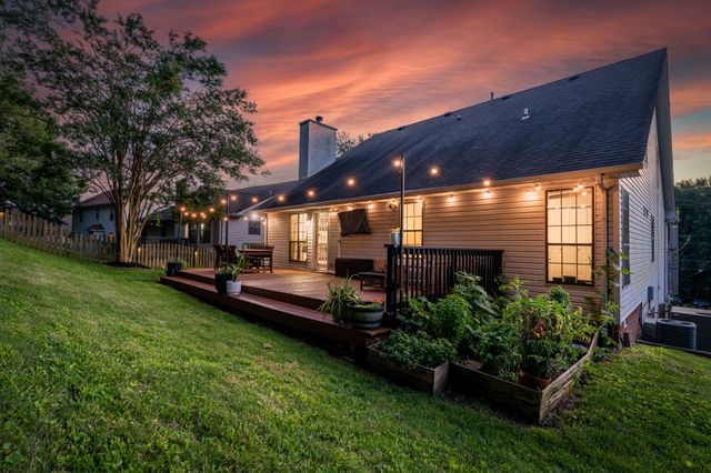 3457 Cobble St, Nashville, TN 37211
