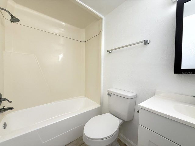 3301 58TH AVENUE S 112, St Petersburg, FL 33712