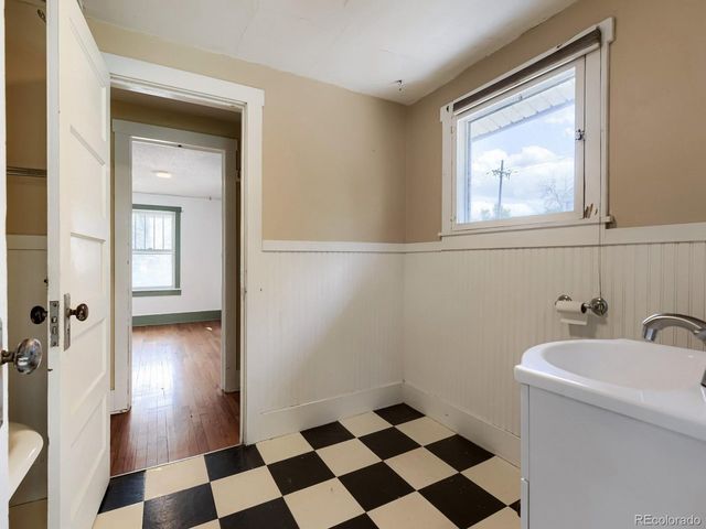 4075 S Lincoln St, Englewood, CO 80113