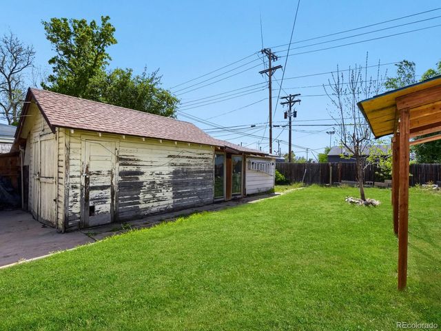 4075 S Lincoln St, Englewood, CO 80113