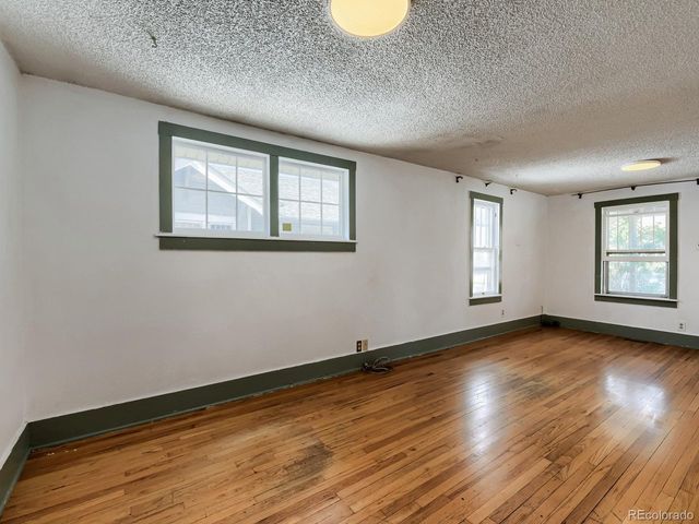 4075 S Lincoln St, Englewood, CO 80113