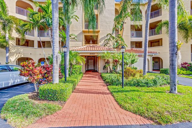 300 Uno Lago Drive 305, Juno Beach, FL 33408