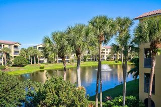 300 Uno Lago Drive 305, Juno Beach, FL 33408