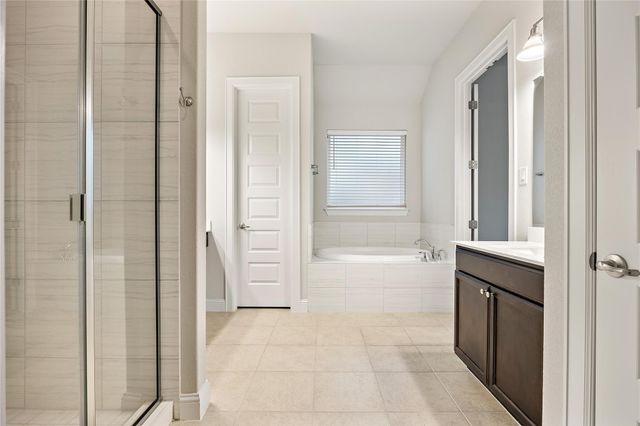 2004 Highland Ridge RD, Georgetown, TX 78628