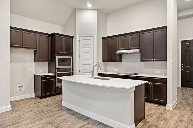 2004 Highland Ridge RD, Georgetown, TX 78628