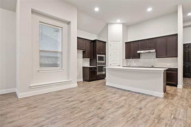 2004 Highland Ridge RD, Georgetown, TX 78628