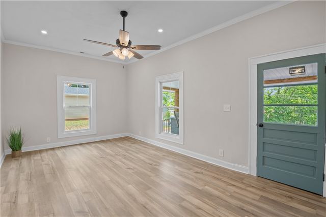 201 Oak Lane, Liberty, SC 29657