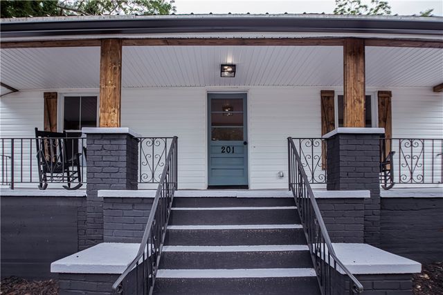201 Oak Lane, Liberty, SC 29657