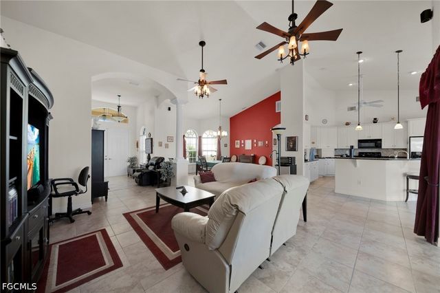 3413 Embers PKWY W, Cape Coral, FL 33993