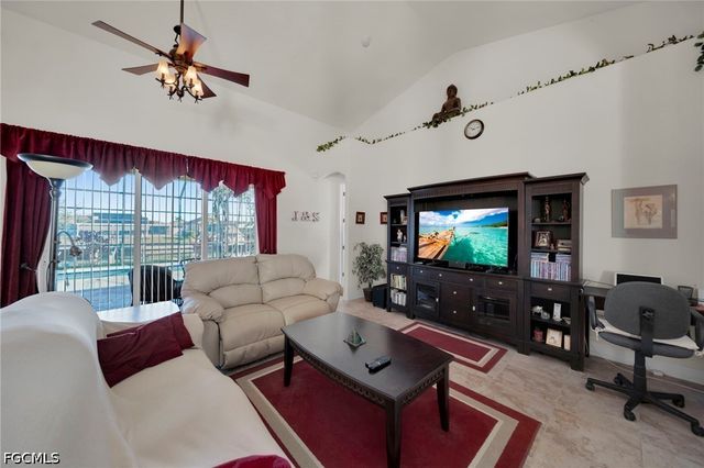 3413 Embers PKWY W, Cape Coral, FL 33993