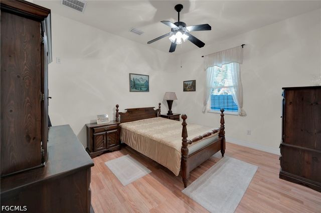 3413 Embers PKWY W, Cape Coral, FL 33993