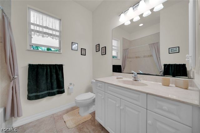 3413 Embers PKWY W, Cape Coral, FL 33993