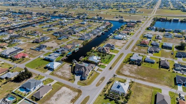 3413 Embers PKWY W, Cape Coral, FL 33993