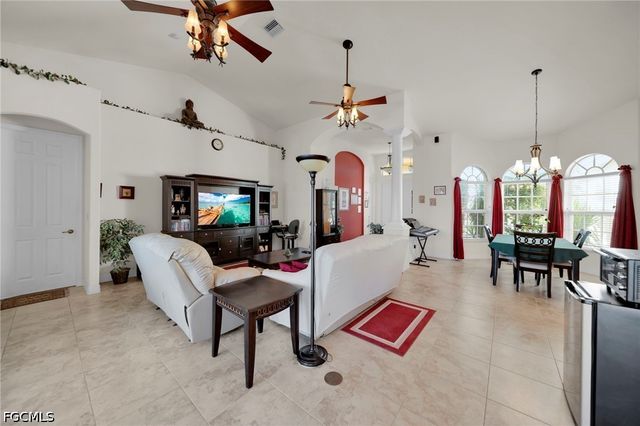 3413 Embers PKWY W, Cape Coral, FL 33993