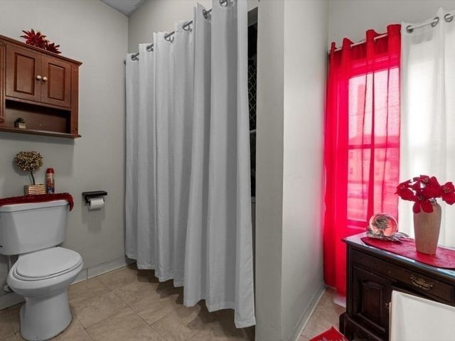 120 Grand St, Worcester, MA 01603