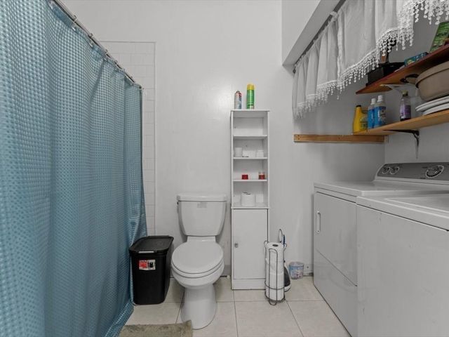 120 Grand St, Worcester, MA 01603