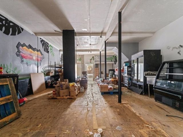 120 Grand St, Worcester, MA 01603